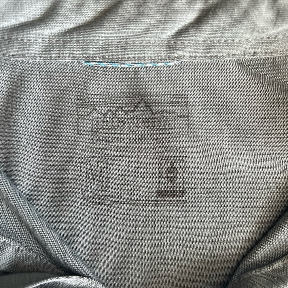 Patagonia Capilene Cool Trail Polo Shirt Men’s M Plume Grey Hiking Travel - Picture 9 of 10